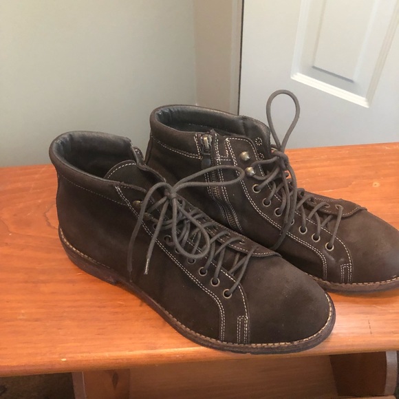 Donald J Pliner Mens Brown Suede Ankle Boots Shoes Size 10 - Picture 2 of 5